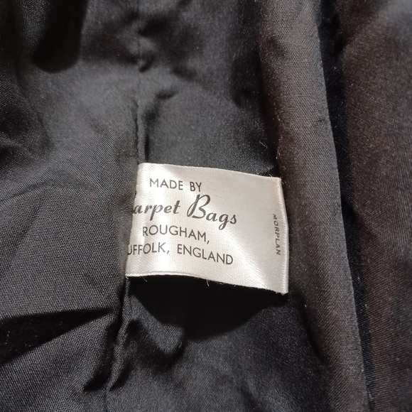 Vintage Classic hand-made British Carpet bag - Picture 5 of 6